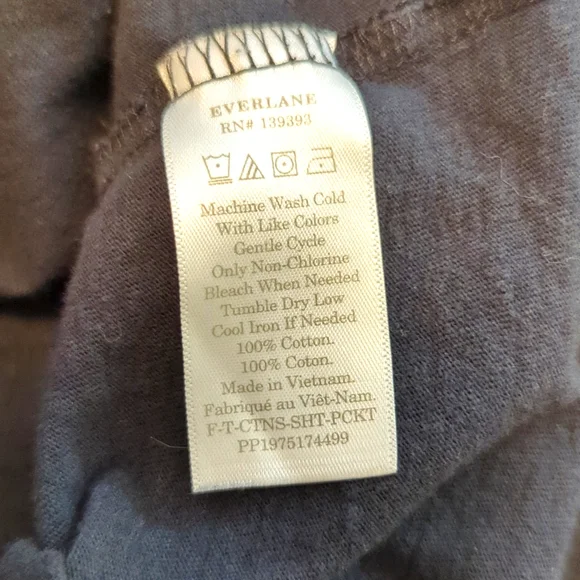 Everlane Crop w/Pocket M - Picture 4 of 4